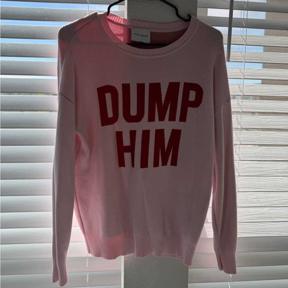 Pink Valentine’s Day Sweater 🩷❤️